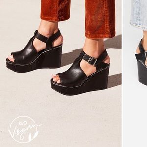 BC Footwear Vegan Darcy Wedge